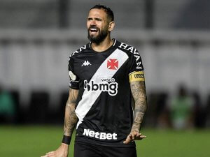 Castán revela sonho com a camisa do Vasco, fala de polêmica com camisa LGBTQIA+ e critica técnico Ricardo Sá Pinto