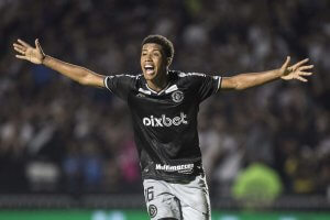 Com Alex Teixeira na torcida, Vasco empata em 1 a 1 com o Ituano