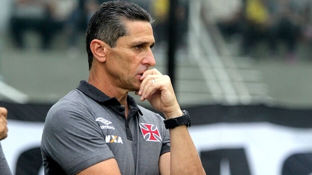 Vasco tem conversas com o treinador Jorginho
