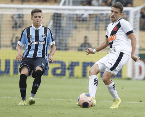 Mais paciência e menos imediatismo com a Base