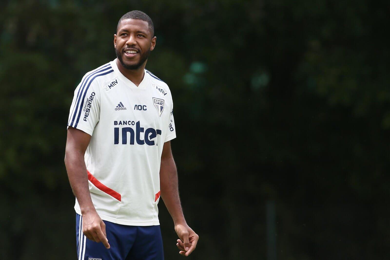 Jucilei é o novo reforço do Vasco da Gama, segundo jornalista