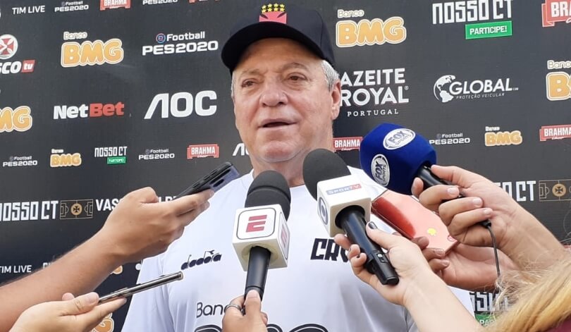 Confira a coletiva de Abel Braga após a vitória contra a Portuguesa-RJ