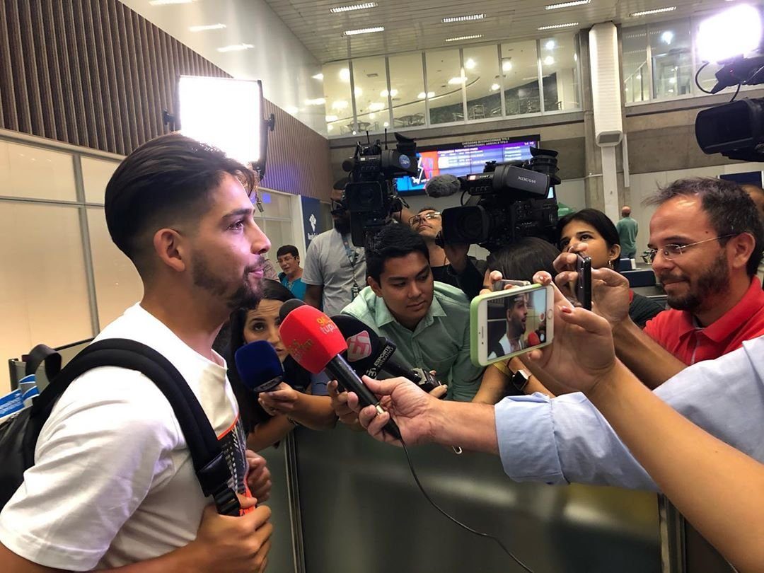 Martín Benítez se coloca à disposição de Abel Braga para jogar contra o ABC