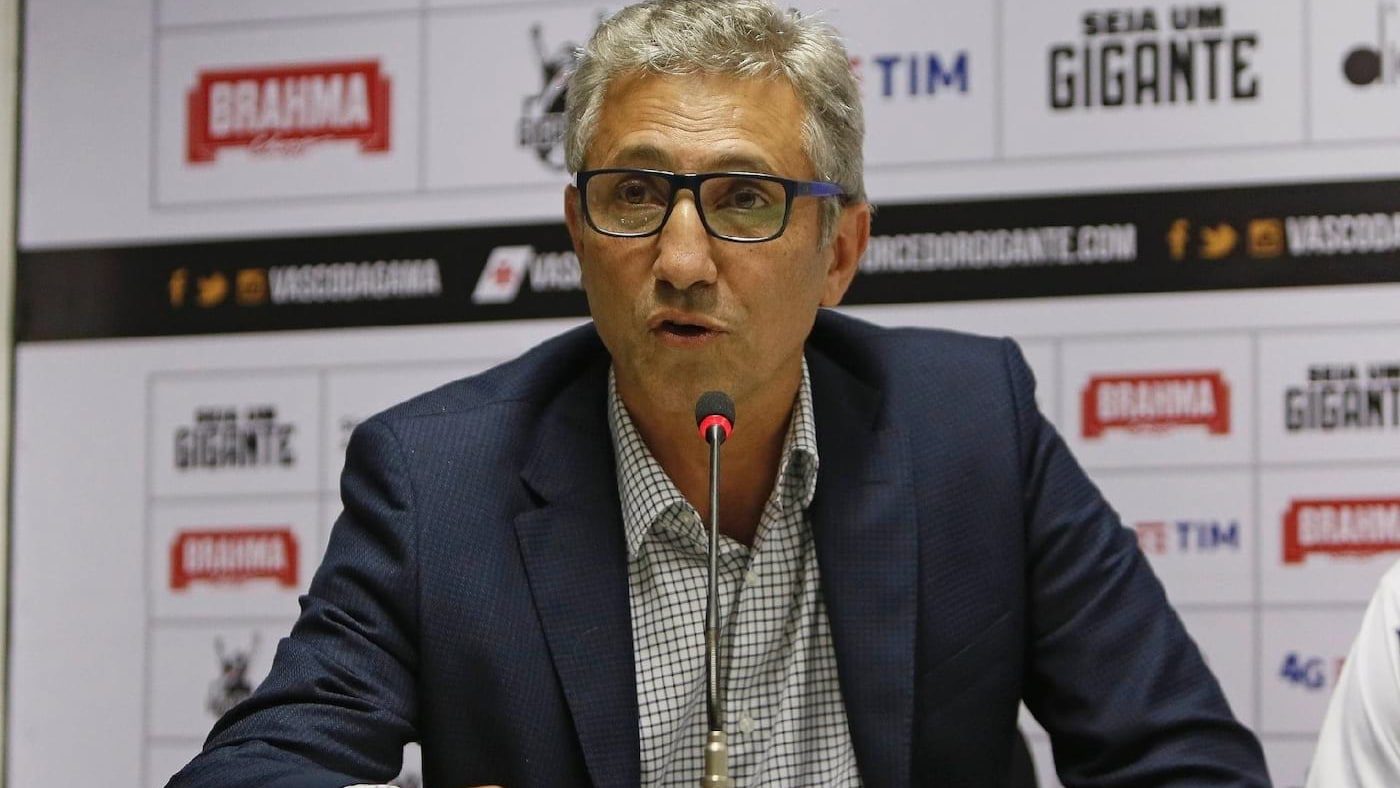 Campello comenta sobre eleição, novo CT e dívidas