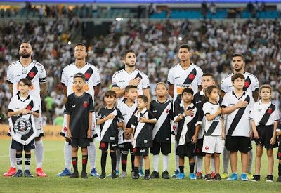 Vasco estende férias do departamento de futebol até 30 de abril