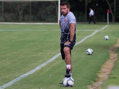 Sem idade para o Sub-20, três atletas serão avaliados por Ramon Menezes