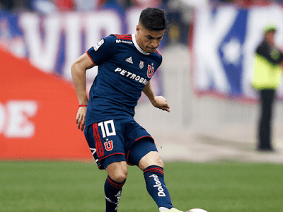 Na mão do treinador: Moreira aguarda aval de técnico para negociar com meia argentino