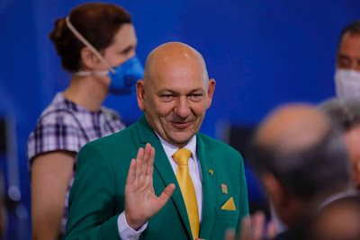 Luciano Hang, dono da Havan, é alvo de operação da Polícia Federal