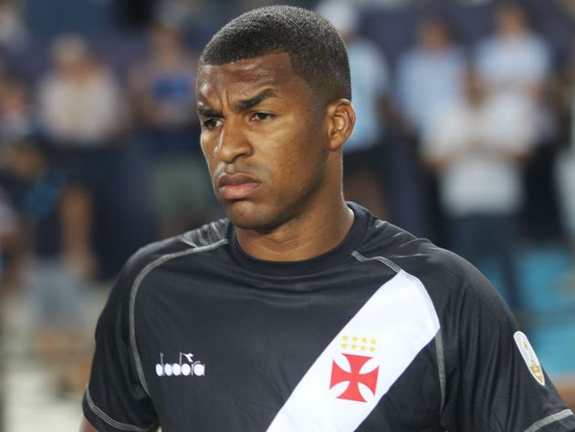 Erazo culpa diretoria do Vasco por não ter rendido o esperado no clube: ‘Incompetência de quem comanda’