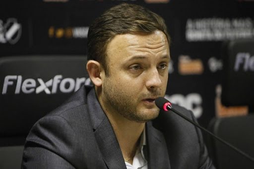 Criterioso e exigente no mercado, Mazzuco segue monitorando possíveis reforços para o Vasco