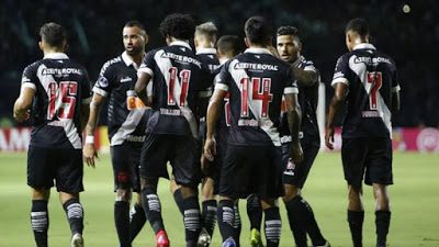 Vasco paga salário de janeiro a jogadores que ganham até R$ 50 mil