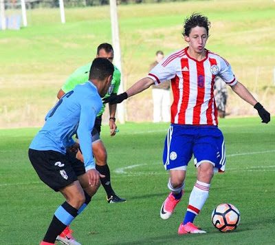 Empresário confirma acerto do Vasco com meia paraguaio