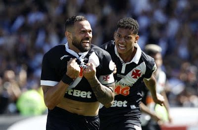 Com problemas financeiros, Vasco pode fechar com mais um patrocínio