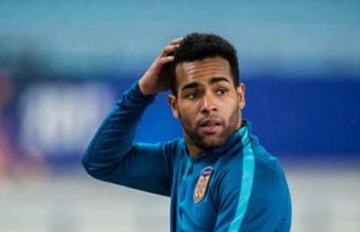 Vasco e Corinthians podem disputar contratação de Alex Teixeira