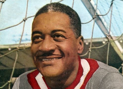 Torcida se mobiliza para que CT do Vasco seja uma homenagem a Barbosa