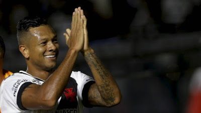 Agente define data para Guarín voltar ao Brasil e afirma que problemas financeiros não tem relação com atraso: ”Ama o Vasco”