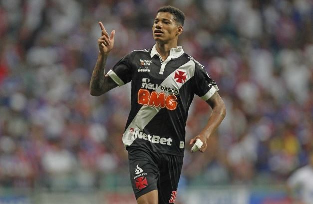 Vasco faz acordo com empresa e não sofrerá penhora em venda de Marrony; entenda