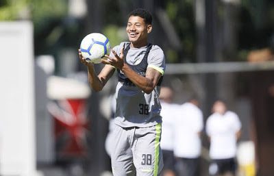 Marrony não treina mais no Vasco e encaminha ida para o Atlético-MG