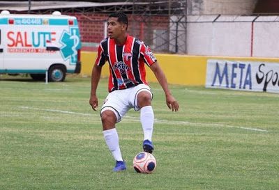 Vasco contrata zagueiro ex-Athletico Paranaense e cobiçado por clubes europeus para reforçar a base