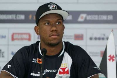 Ribamar no Barcelona? Jornalista espanhol entra na brincadeira e pede atacante do Vasco para o lugar de Luis Suárez