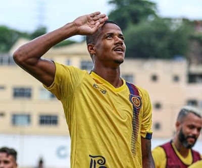 Ex-técnico de Catatau e Marcelo, Gaúcho traça perfil dos atletas e diz que camisa não pesará para os jogadores