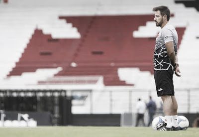 Vasco adota linha estratégica no mercado da bola para se reforçar