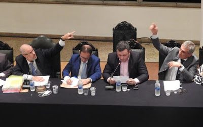 Junta aprova lista sem gerais anistiados e Monteiro comenta: ”Estão entrando na justiça para fazer casada com o presidente”