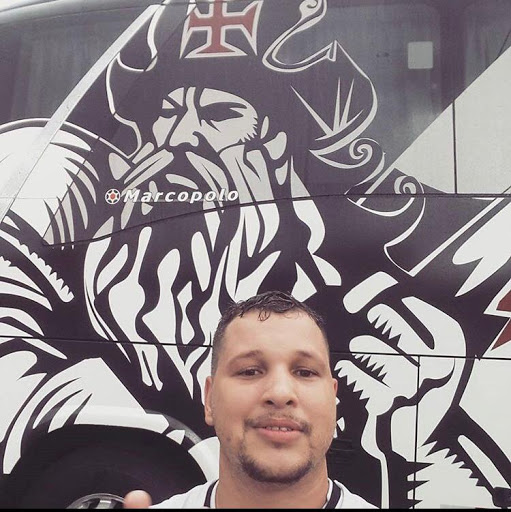 “Outono é sempre igual”, “Pas de Bastos” e mais frases marcantes; conheça o vascaíno que viralizou na internet com os áudios de Whatsapp