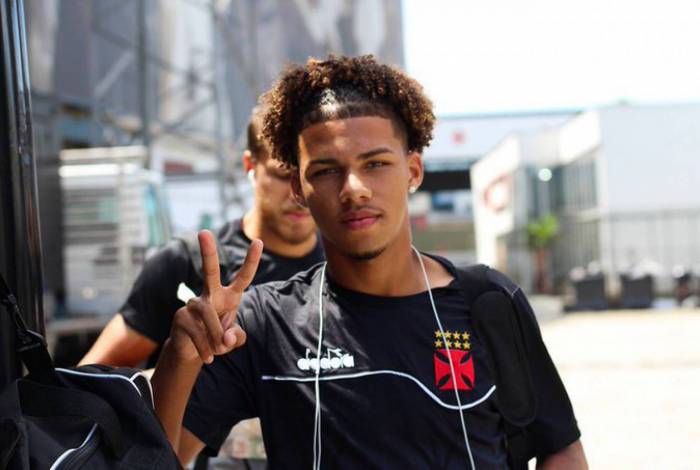 Boavista-POR não paga valor referente à venda de Nathan e Vasco vai à Fifa