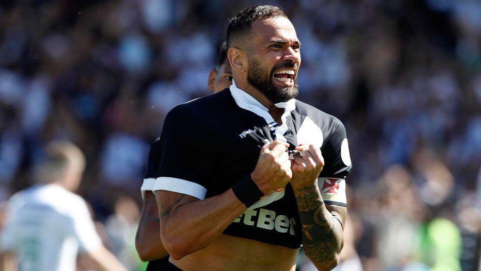 Leandro Castán sobre possível saída do Vasco: ”Fake News”