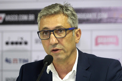 Papo com Fabio Torres: Campello fala sobre Antonio Valencia e ainda comenta a respeito da busca por reforços