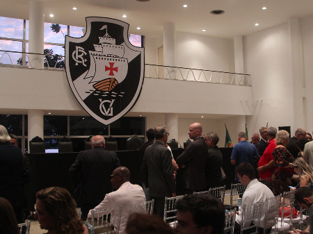 Eleição para definir novo presidente do Vasco está marcada para 7 de novembro; confira todos os candidatos confirmados no pleito até agora