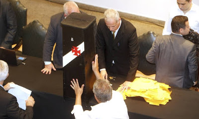 Panorama das eleições do Vasco: entrega da lista das chapas e votação online aquecem a política do clube