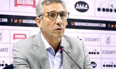 Campello quebra o gelo, fala sobre a demissão de Ramon e questiona: ”Qual seria o momento de fazer a troca? Quando eu estivesse no Z4?”