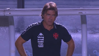 Vasco perde novamente e segue sem vencer no Brasileirão; Cruzmaltino pode entrar na zona do rebaixamento no final de semana