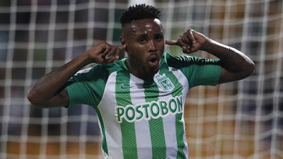 Oficial: Vasco fecha a contratação de atacante Gustavo Torres