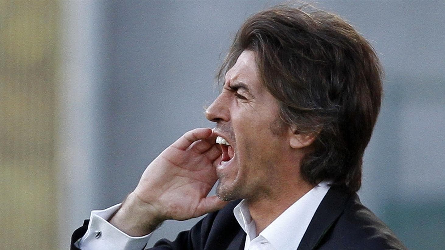 Grasseli sai de cena e tenta levantar o astral da torcida com o trabalho do português: ”A energia que o Mister chegou é impressionante”