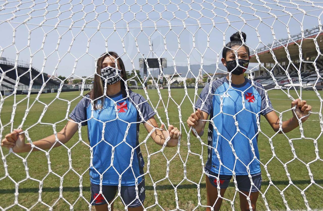 Reforço para o ataque: Vasco anuncia a contratação de duas atacantes para o futebol feminino
