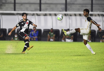 Com desfalques, veja as opções de Ricardo Sá Pinto para o jogo contra o Sport