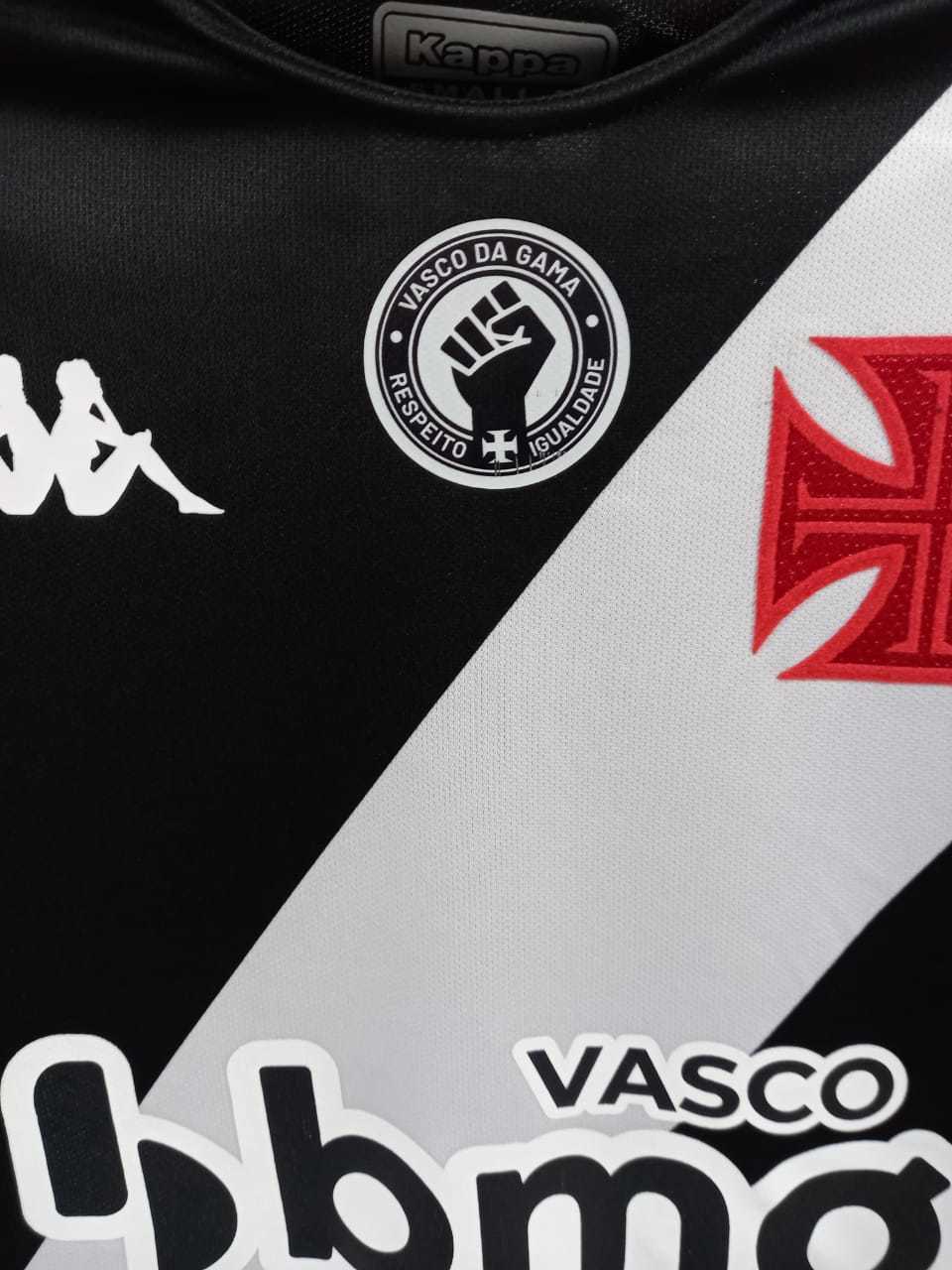 Vasco estampa símbolo de luta contra o racismo na camisa em que enfrentará o Fortaleza