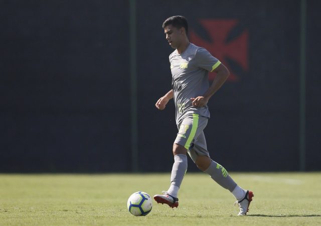 Vasco tem mais dois infectados pela Covid-19 no elenco profissional