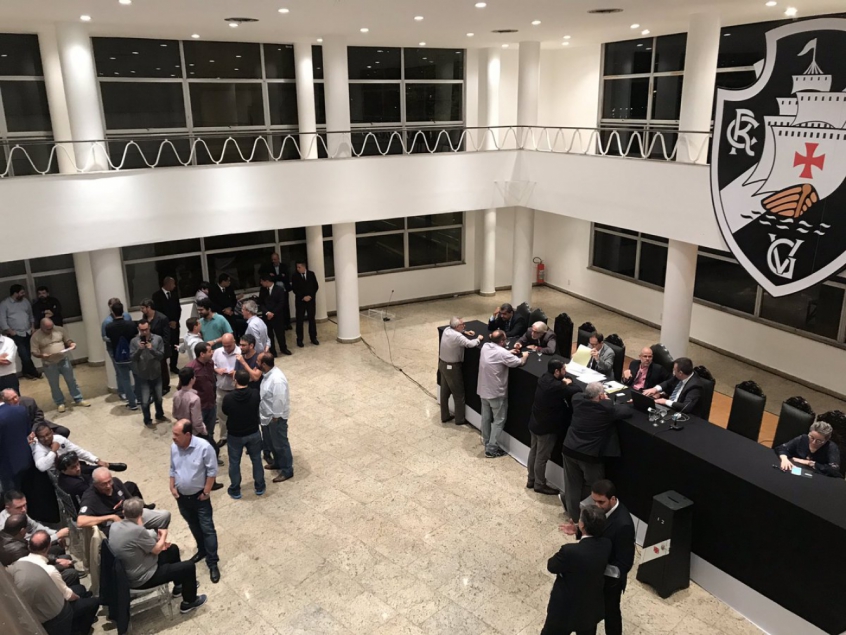 De novo? Vasco sugere novas eleições ao desembargador Camilo Ruliere em petição; confira os detalhes