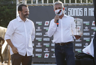 Chapa de Alexandre Campello divulga projeto do CT da base em Caxias; veja fotos