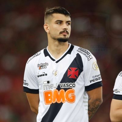 Ricardo Graça, da titularidade à terceira opção na zaga