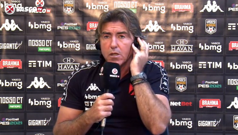 Sá Pinto elogia postura da equipe no empate contra o Fluminense: ”Deu uma boa resposta”