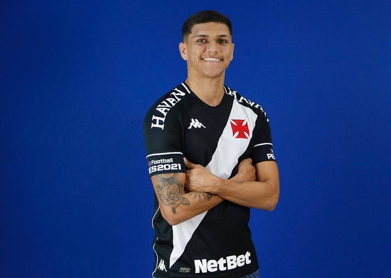 Lateral-esquerdo Alexandre Melo deixa o Vasco e assina com o Cuiabá