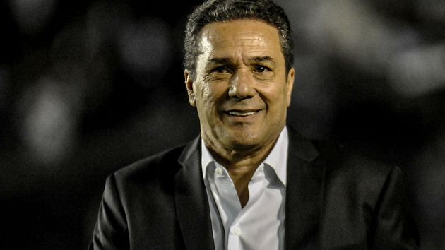 Após acertar o retorno para o Cruzmaltino, Luxa manda recado para a torcida e define o Vasco: ”Clube maravilhoso e grande”
