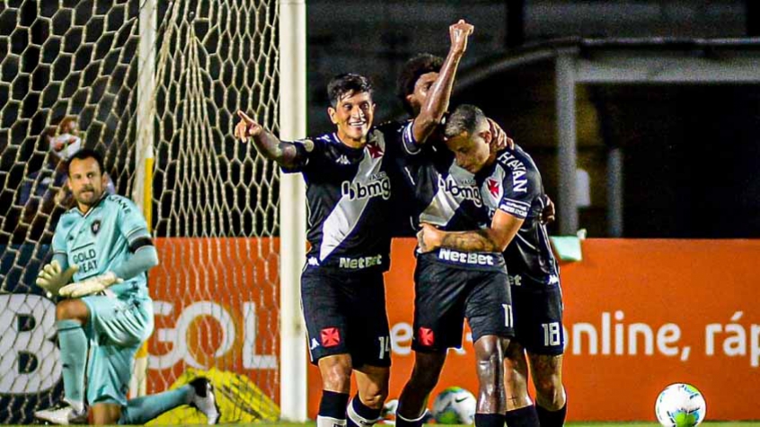 Análise: como a mudança de atitude e “base forte” ajudaram Vasco a vencer o Botafogo sem contestação e se manter fora da zona