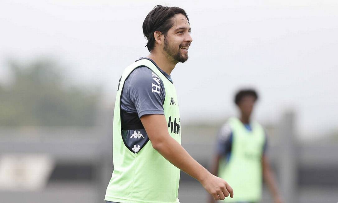 Benítez se declara ao Cruzmaltino: ”O Vasco te faz sentir algo que o torna um torcedor”