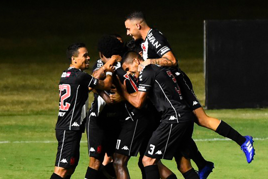 Jornalistas destacam a boa partida do Vasco contra o Galo